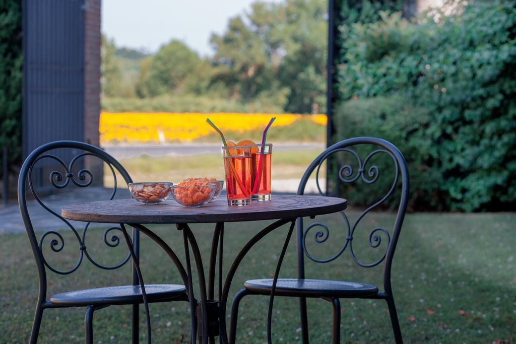 Borgo Sant'Ippolito Country Hotel Ginestra Fiorentina Exterior photo